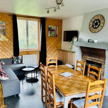 Gite nadège à l Ombre d'une Tour Tournebu Extérieur photo