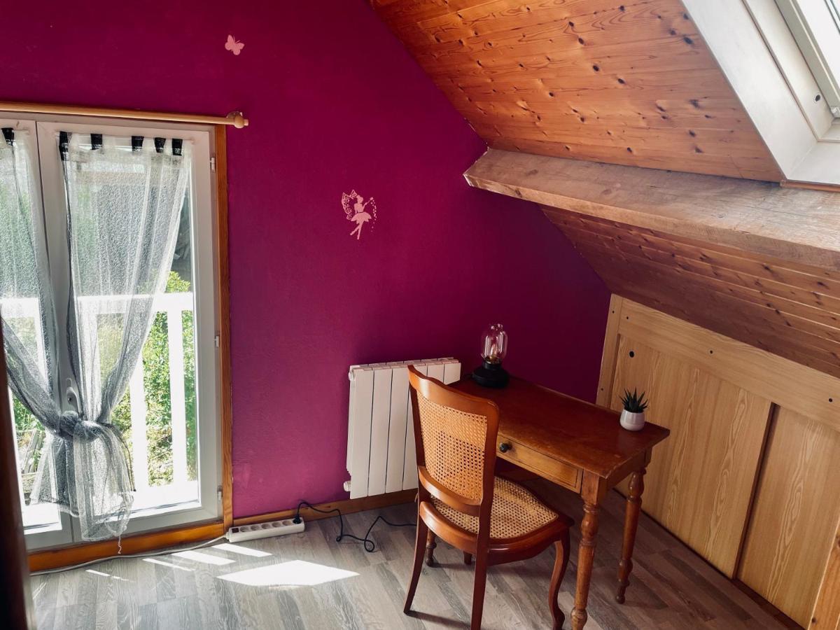 Gite nadège à l Ombre d'une Tour Tournebu Extérieur photo